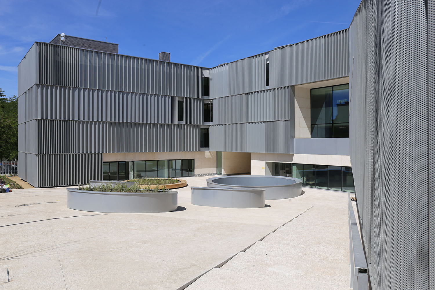 Facultad de Humanidades y Ciencias de la Comunicación